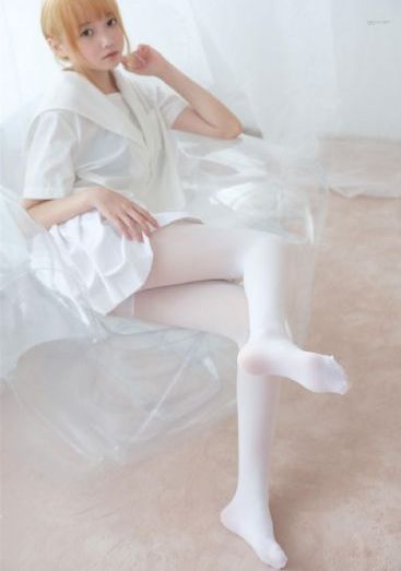 厨房cut激情视频_免费手机观看