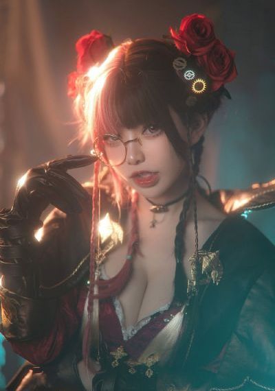 欧美啄木鸟胸大的演员_4K高清完整版