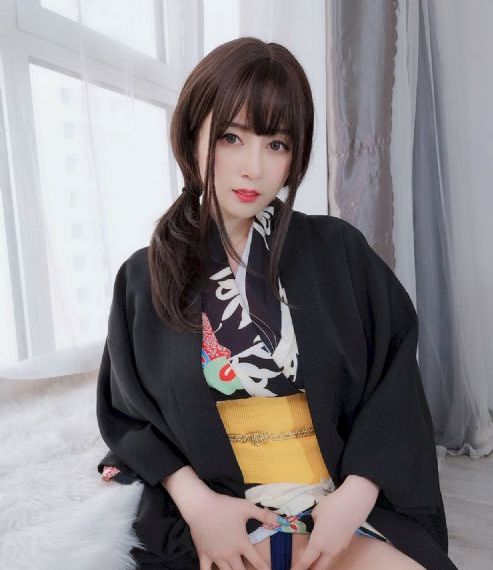 国产饮尿_720电视剧在线观看