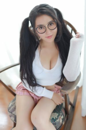91蜂腰翘臀瑜伽教练晨炮_720全集免费观看