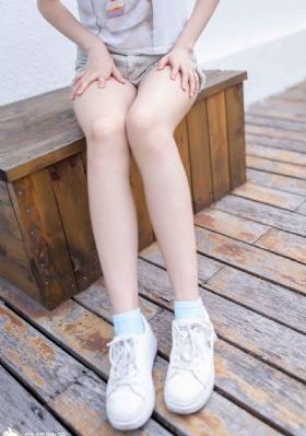 亚洲日韩一大佬色_720全集免费观看