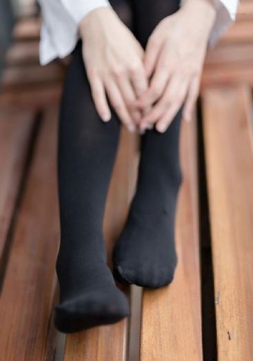 韩国国产情侣偷拍视频_十万网红美女美酱