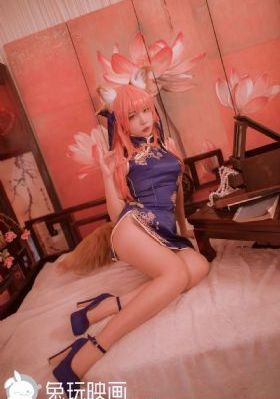 欧美女星礼服_4K高清免费观看