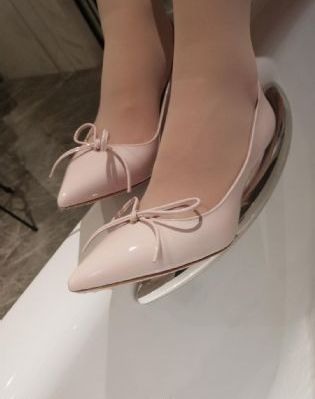 日韩制服师生色_BD免费全集观看